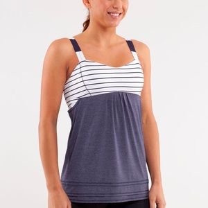 Lululemon run back on track tank top